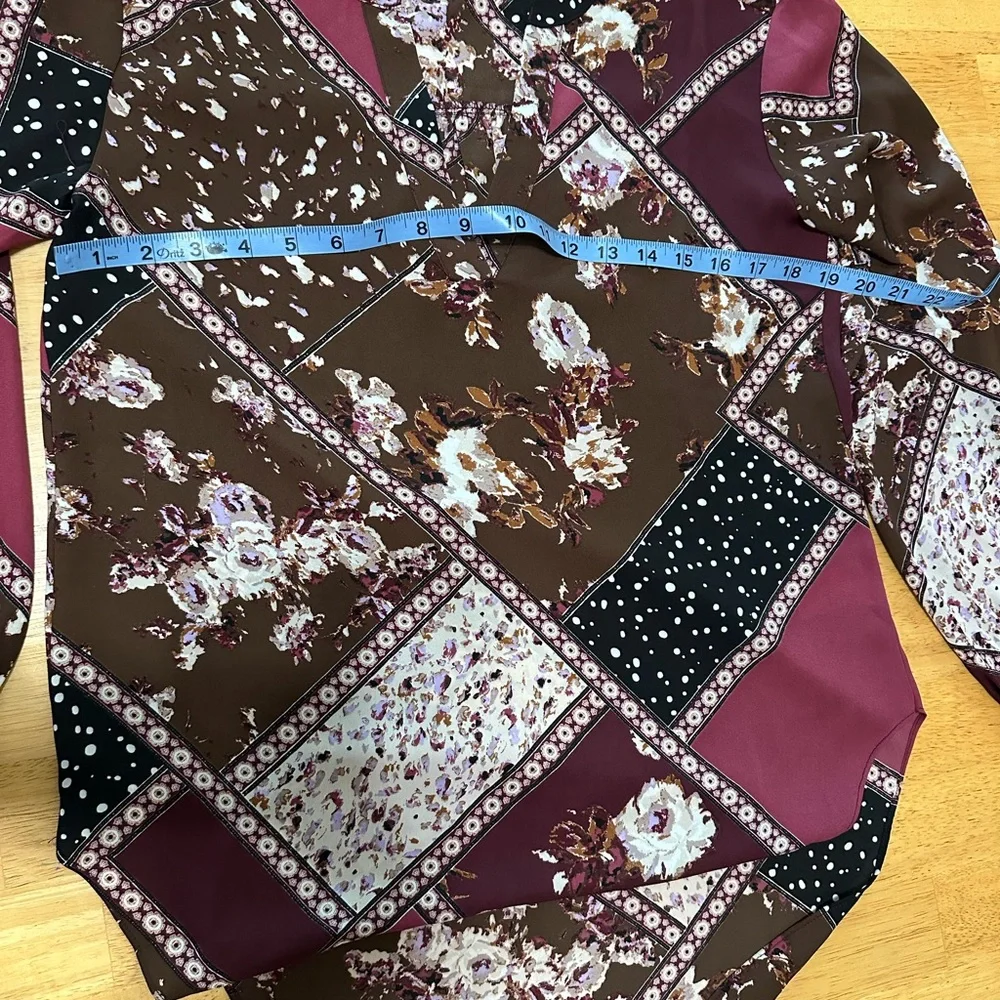 Maurice’s Floral Patchwork Long Sleeve Blouse Size XS - Picture 2 of 5